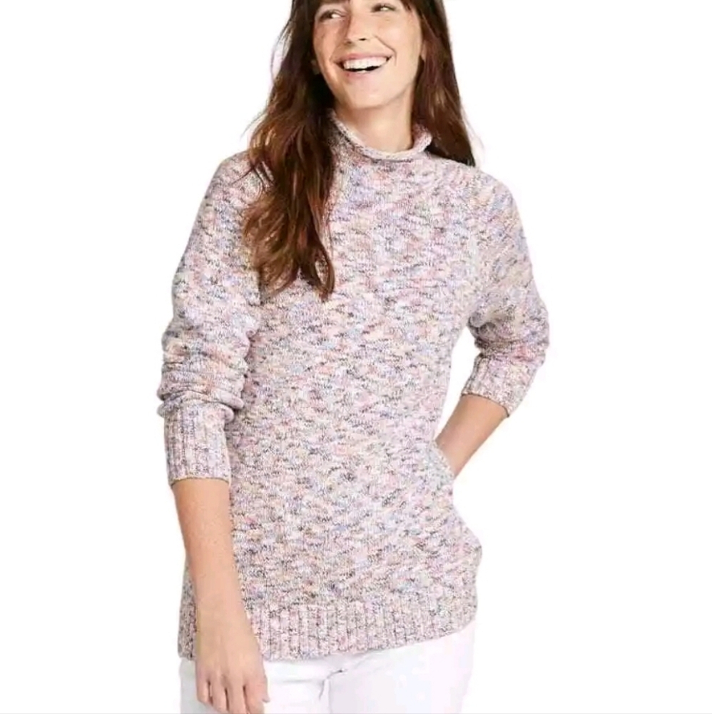L.L. Bean 100% Cotton Ragg Funnelneck Sweater. Size Medium